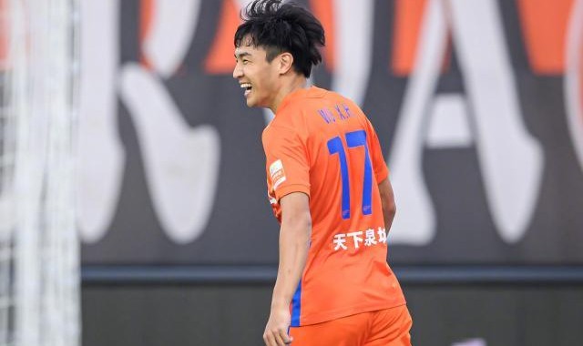 u球体育直播-泰山一高一快爆发正是时候 “抢票”40强赛集训名单