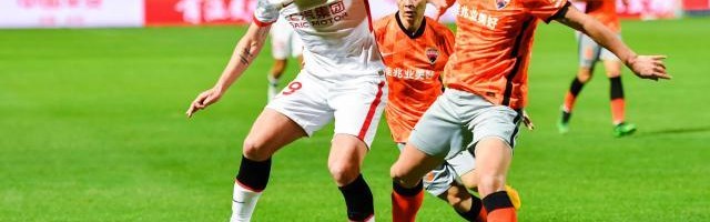 u球体育直播-新三杆洋枪首次携手来势凶猛 莱科不变阵在变思路